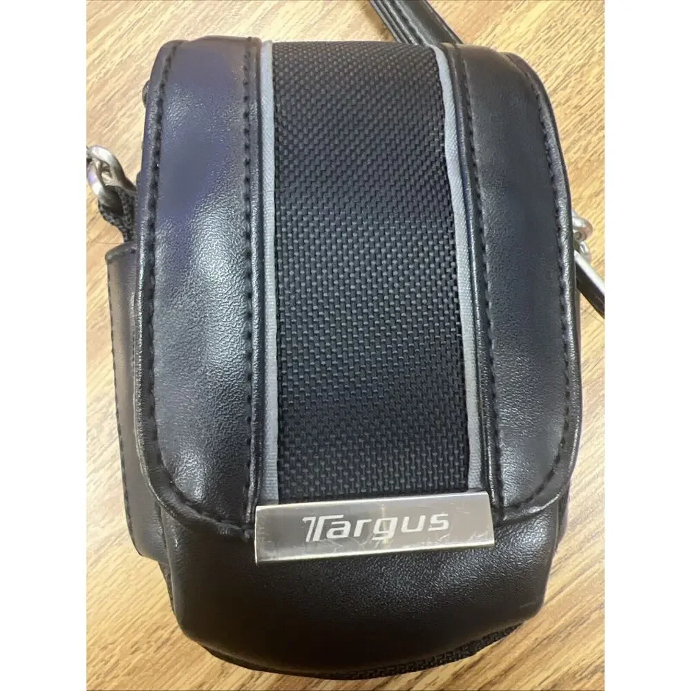 Targus Black Leather Lens Carry Case Digital Camera Case TPT 024-10